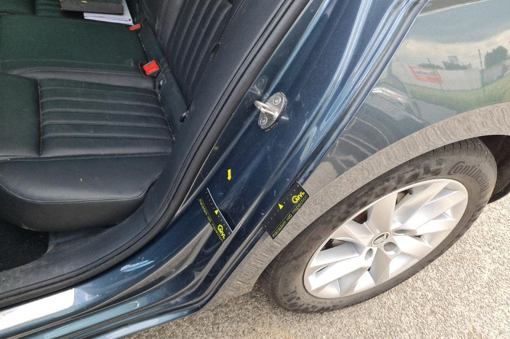 Skoda Superb Combi 2017 photo 50