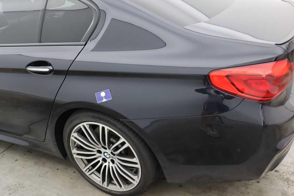 BMW 5 Series 2018 photo 24