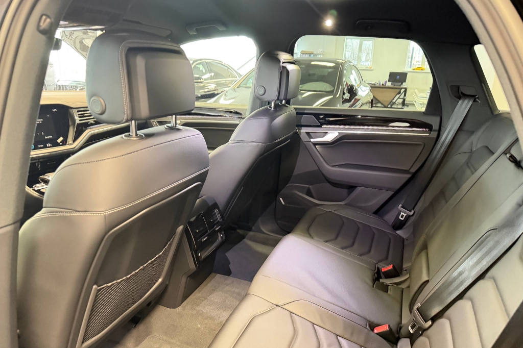 Volkswagen Touareg 2026 фото 7