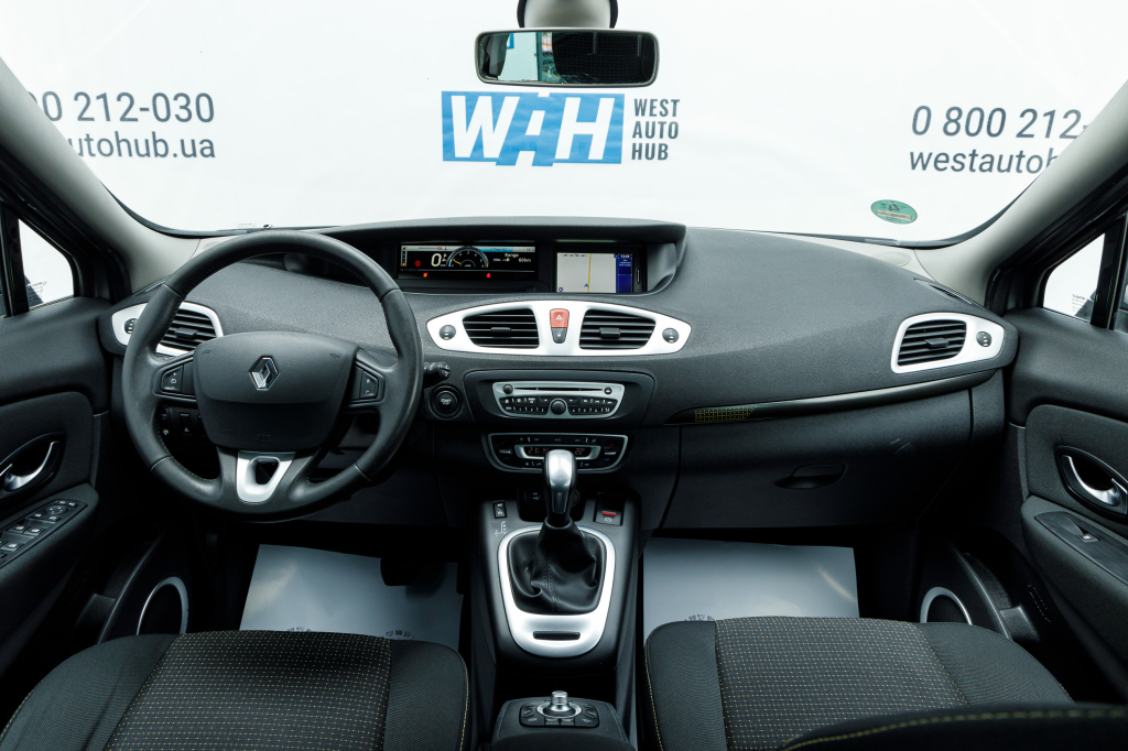 Renault Megane Scenic Grand  2010 фото 7