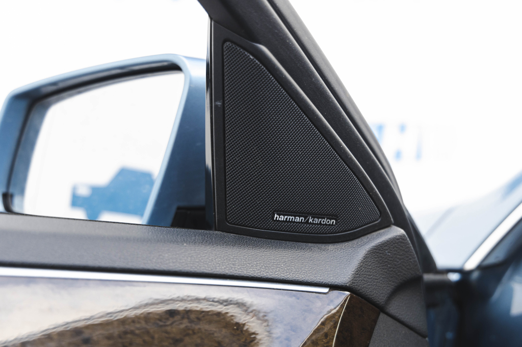 Mercedes-Benz E-Class 2010 фото 17