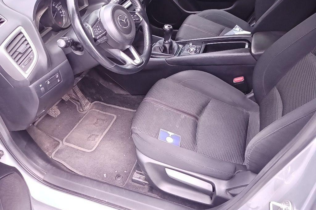 Mazda 3 2017 фото 35