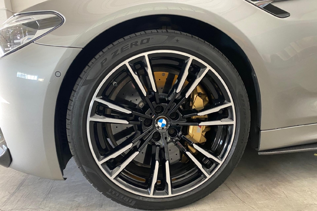 BMW M5 2019 photo 6