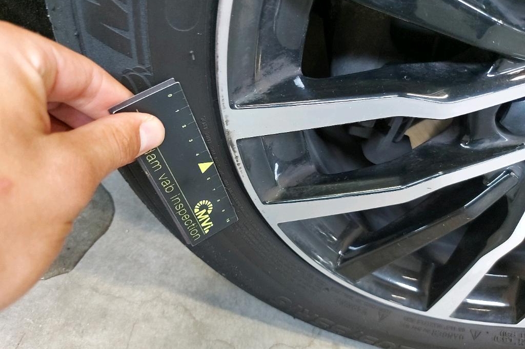 Volvo V40 2016 photo 16