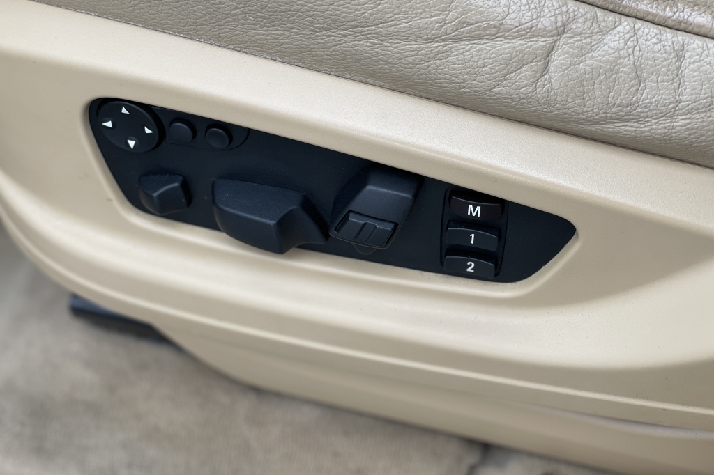 BMW X5 2008 photo 24