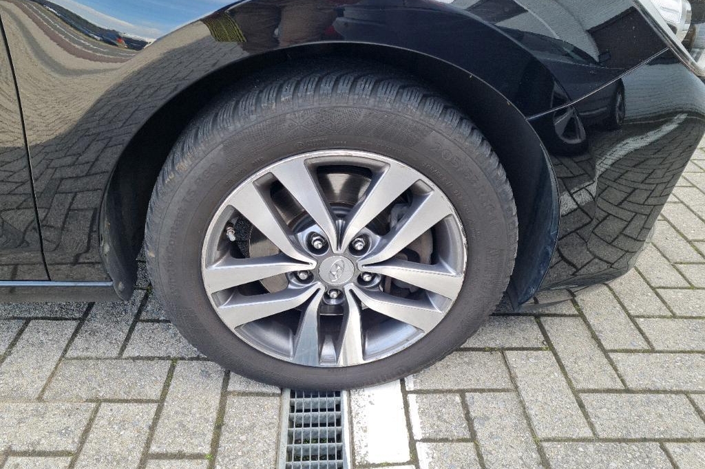 Hyundai i30 2017 photo 25