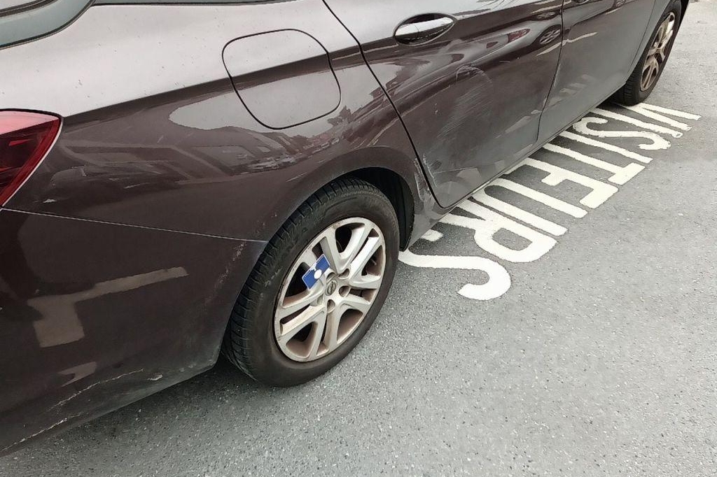 Opel Astra Sports Tourer 2017 фото 36