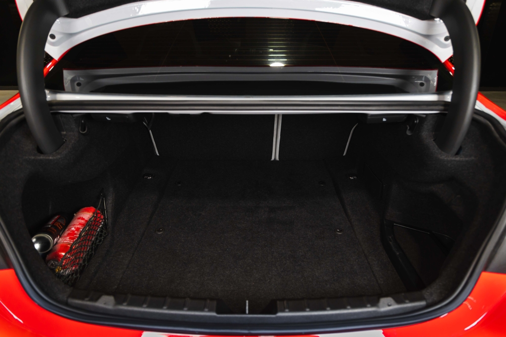 BMW M4 2015 фото 53