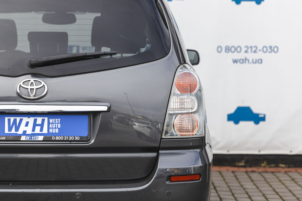 Toyota Corolla Verso 2007 photo 9