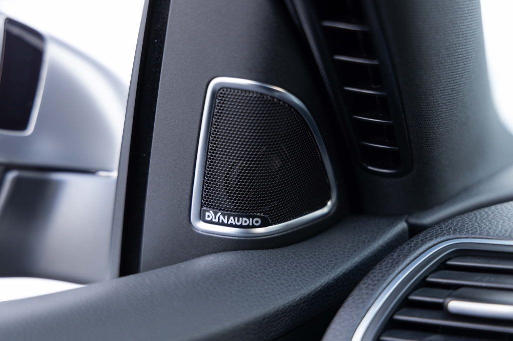 Volkswagen Passat Alltrack 2013 photo 17