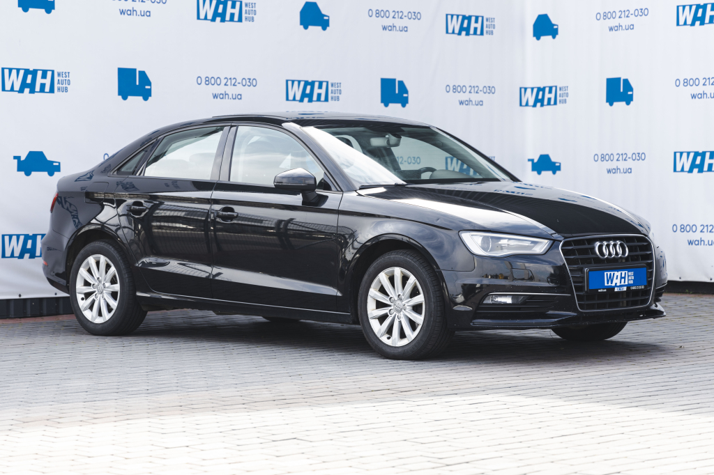 Audi A3 2015 photo 3