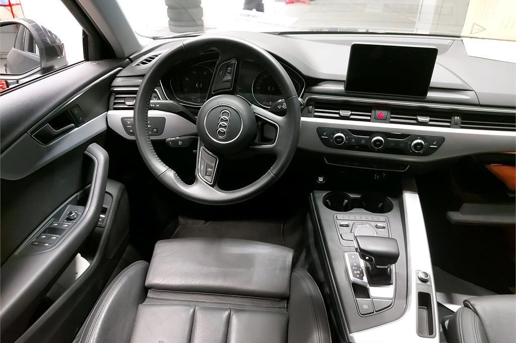 Audi A4 Avant 2019 photo 7