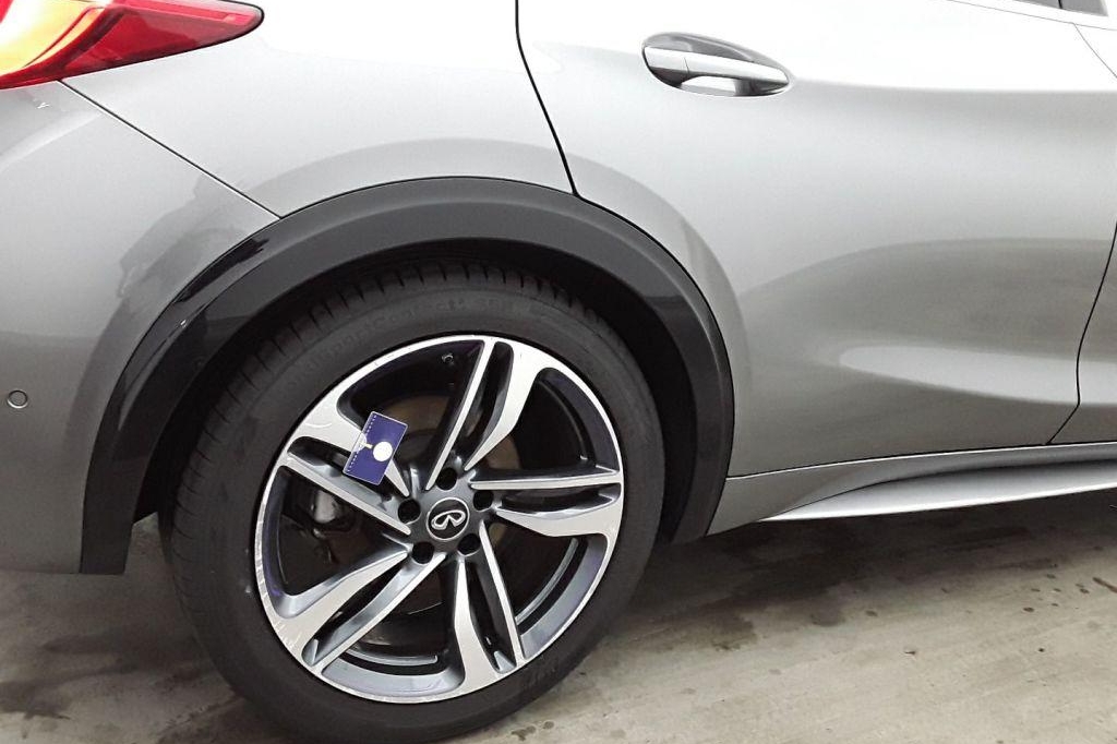 Infiniti Q30 2018 photo 23