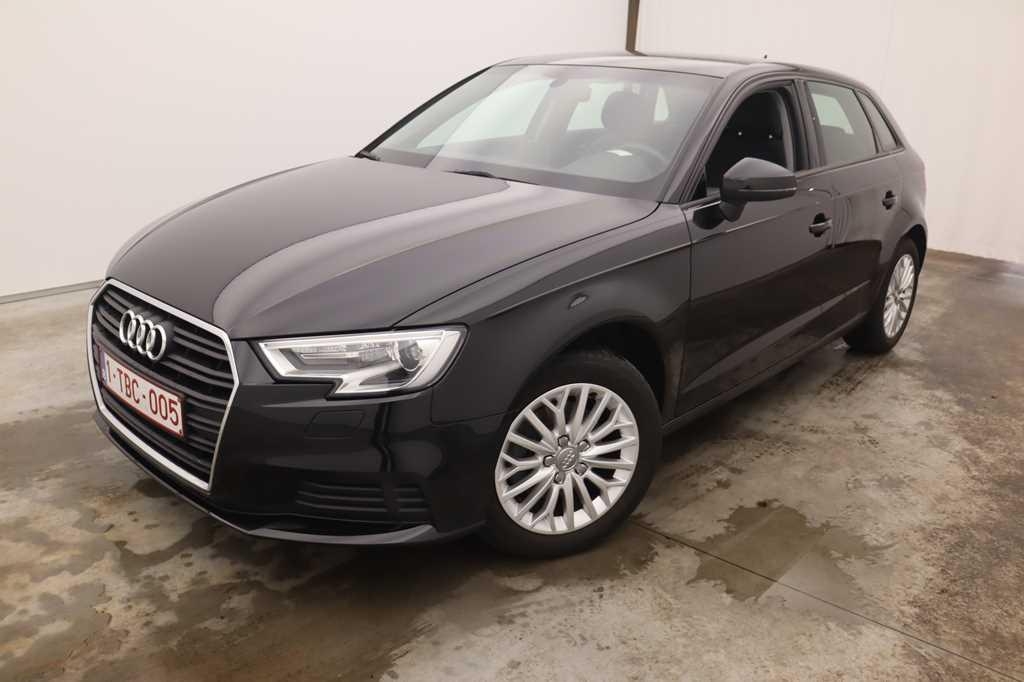 Audi A3 Sportback 2017 фото 3