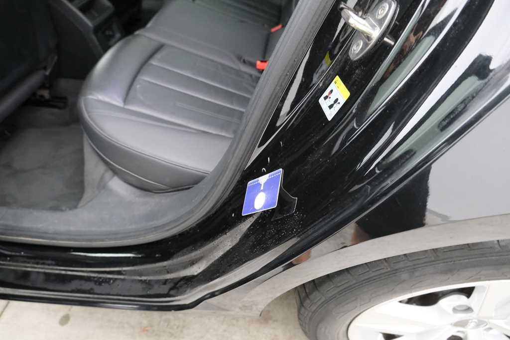 Audi A4 Avant 2016 photo 21