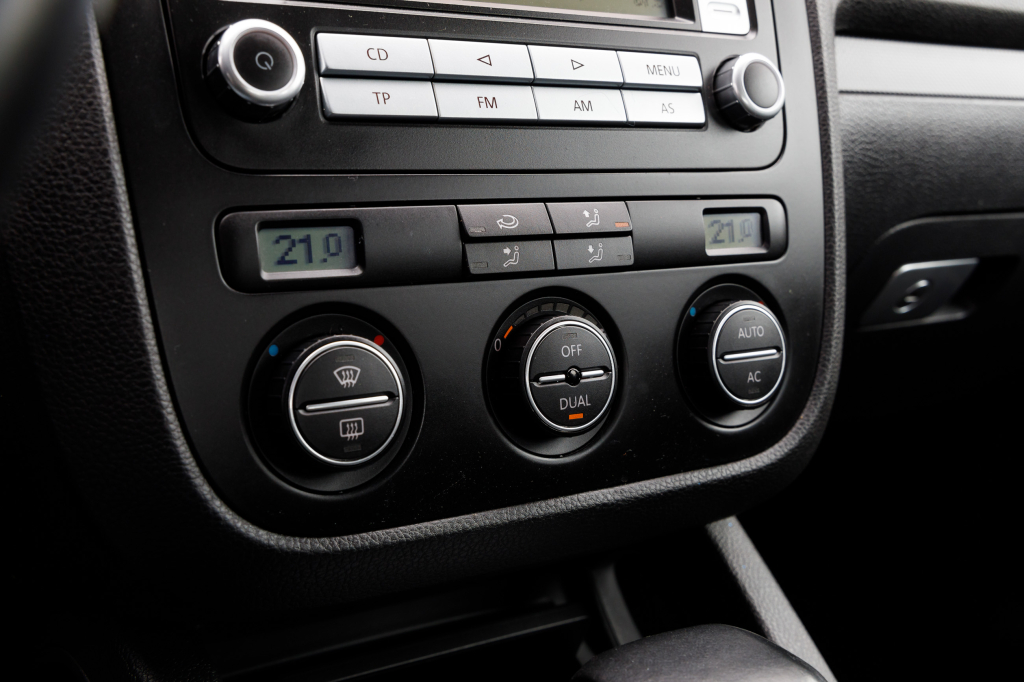 Volkswagen Golf V 2008 фото 12