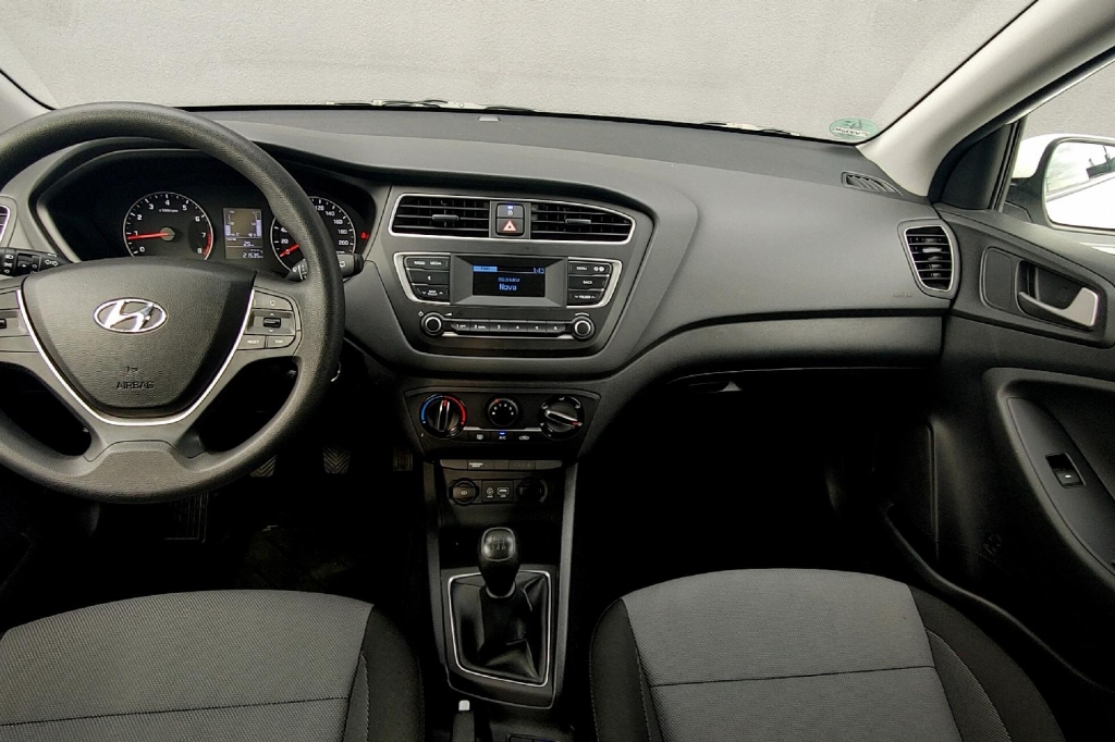 Hyundai i20 2018 фото 3