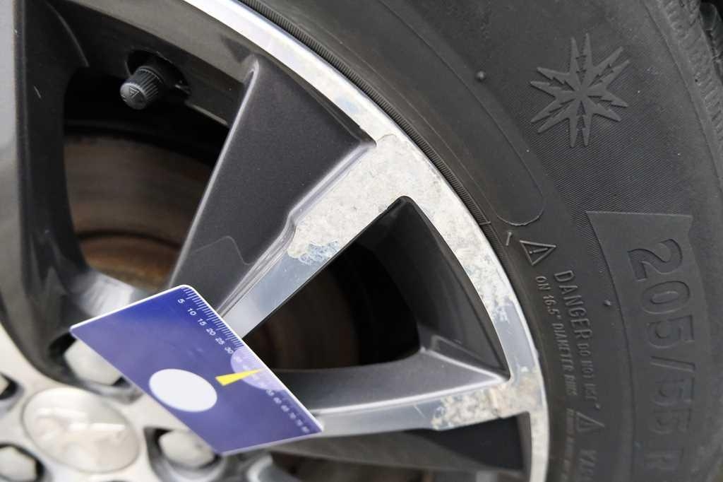 Peugeot 308 2016 фото 24