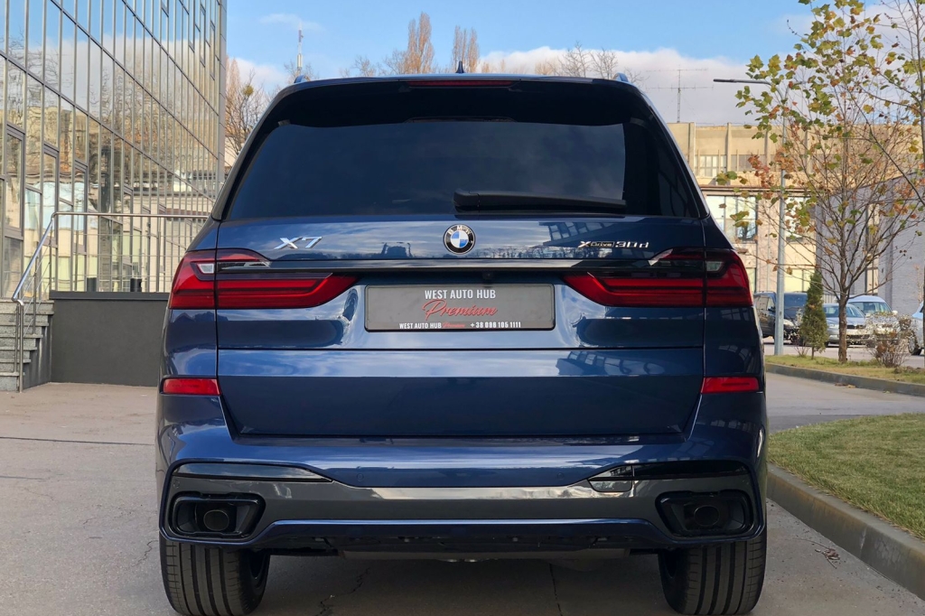 BMW X7 30D 2021 фото 2