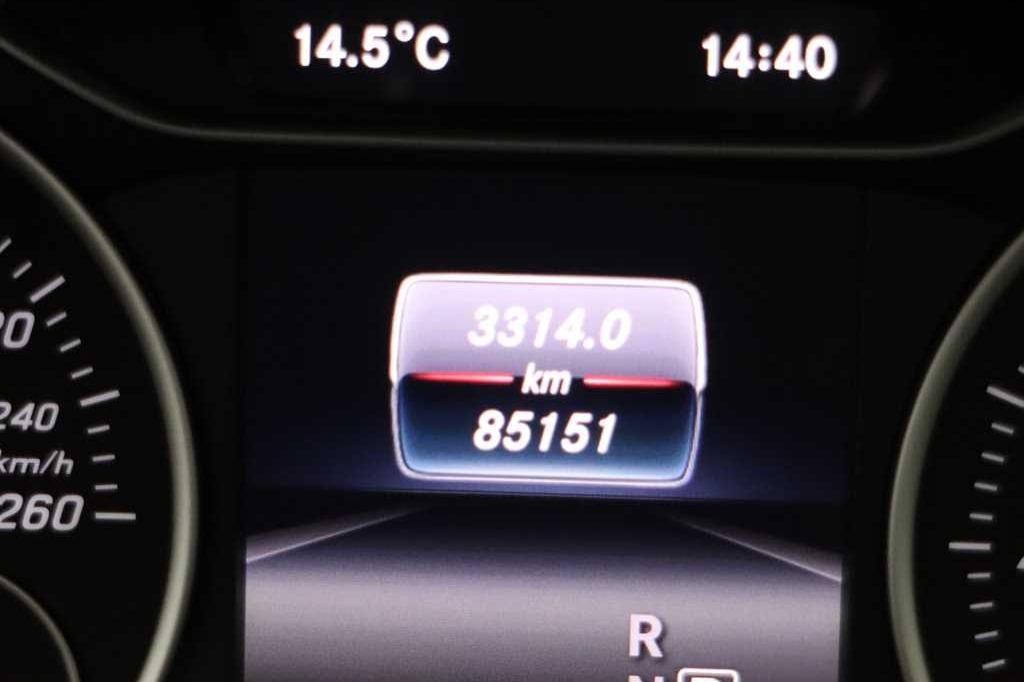 Mercedes-Benz A-Klasse 2017 photo 2