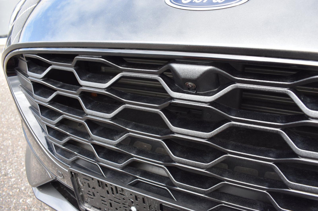 Ford Kuga 2020 фото 11