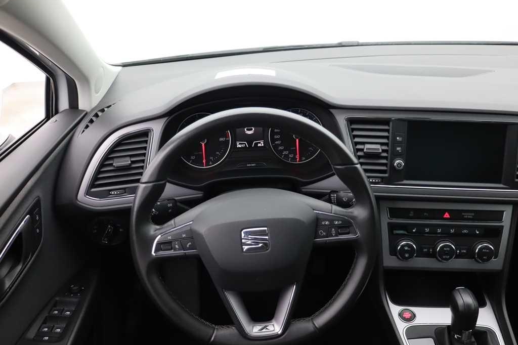 SEAT Leon 2017 photo 6