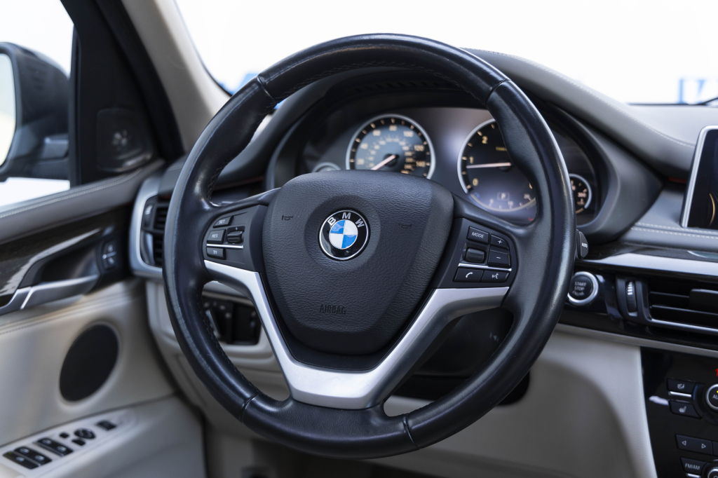 BMW X5 2014 photo 27