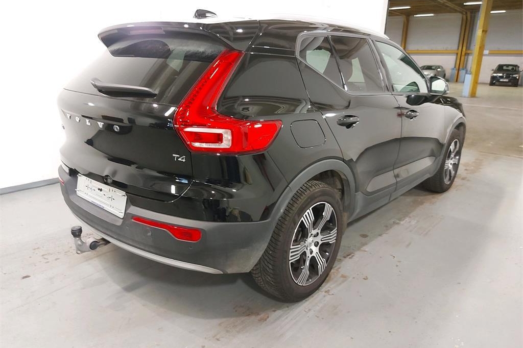 Volvo XC40 2020 photo 4