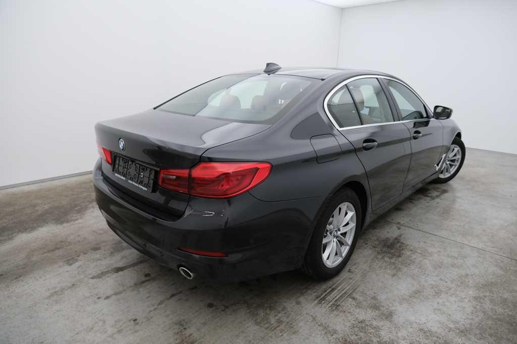 BMW 5 Series 2017 photo 1