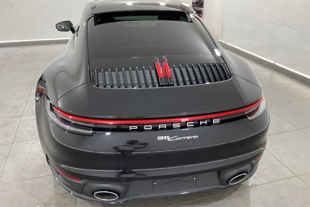 Porsche 992 2020 photo 3