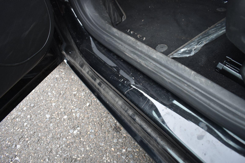 Opel Astra Sports Tourer 2019 фото 15