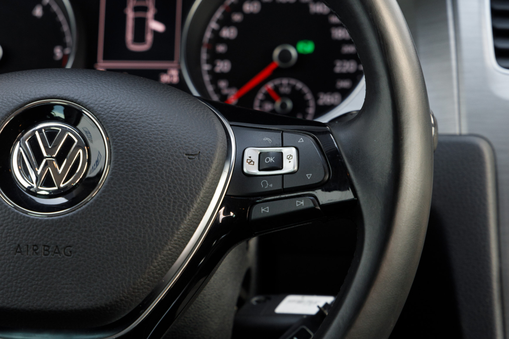 Volkswagen Golf VII 2016 фото 28