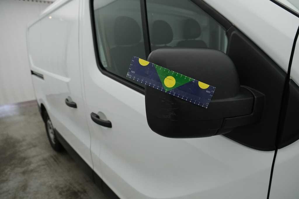 Renault Trafic 2015 фото 9