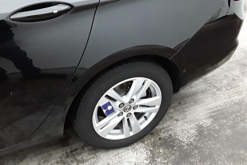 Opel Astra Sports Tourer 2017 фото 29