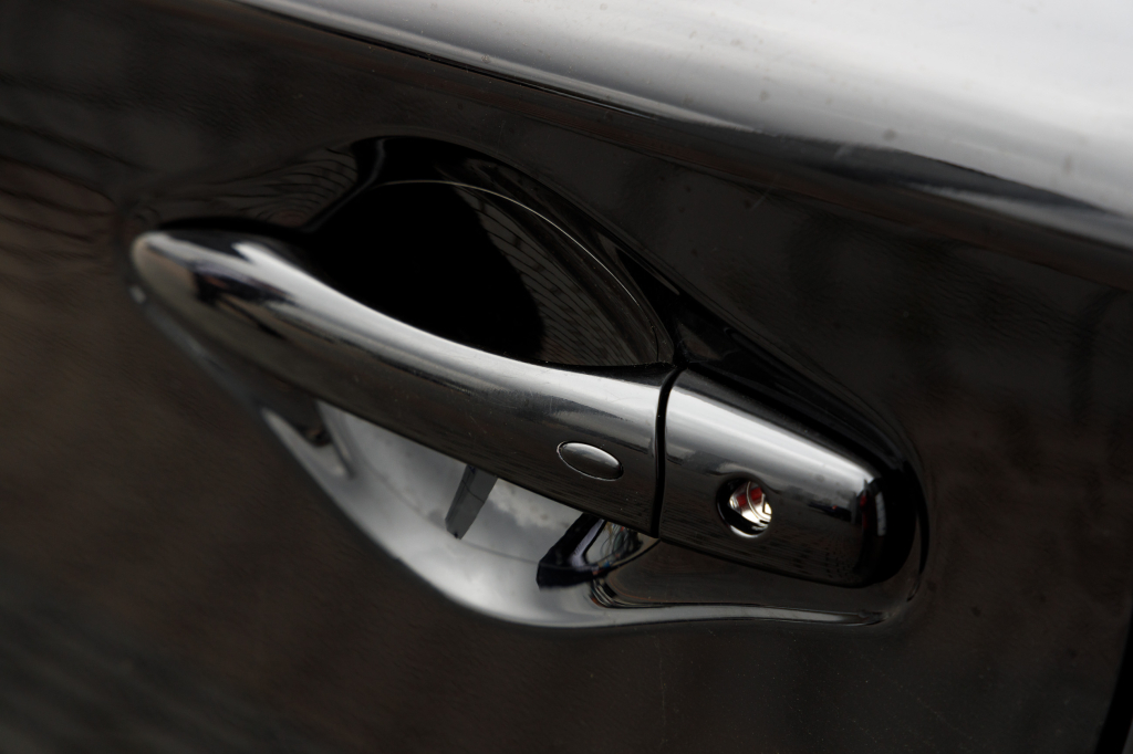 Infiniti QX60 2017 фото 8