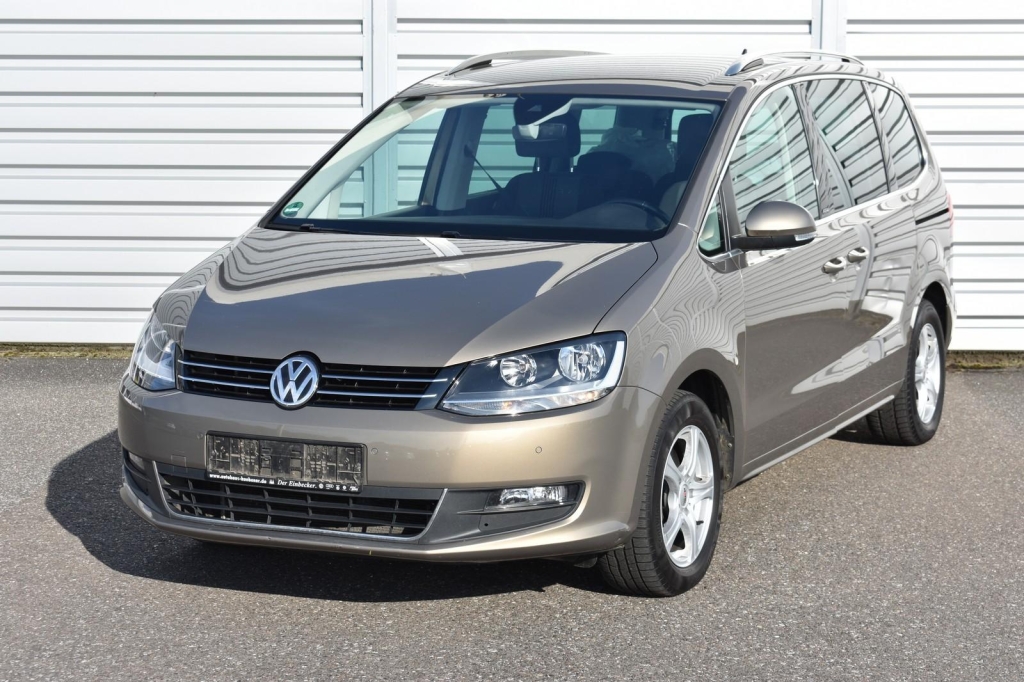 Volkswagen Sharan 2017 photo 2