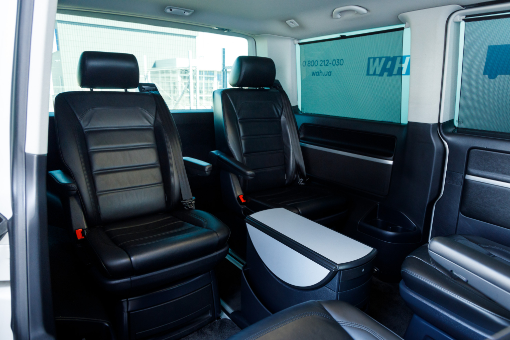 Volkswagen Multivan Highline 2016 photo 27