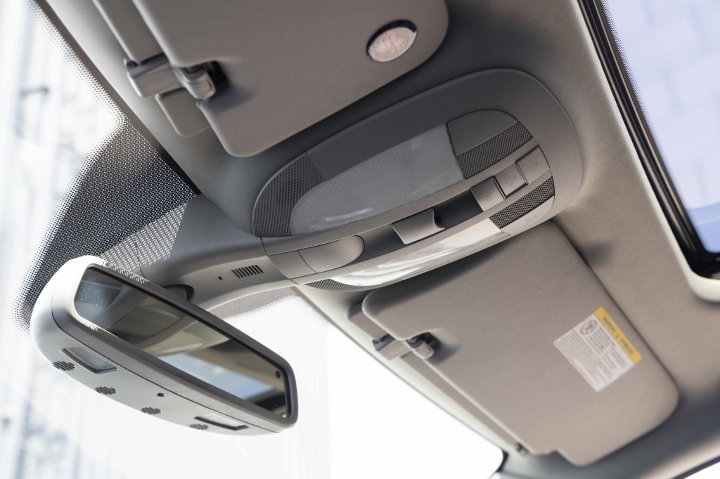 Mercedes-Benz M-Class ML500 W164 2006 photo 19