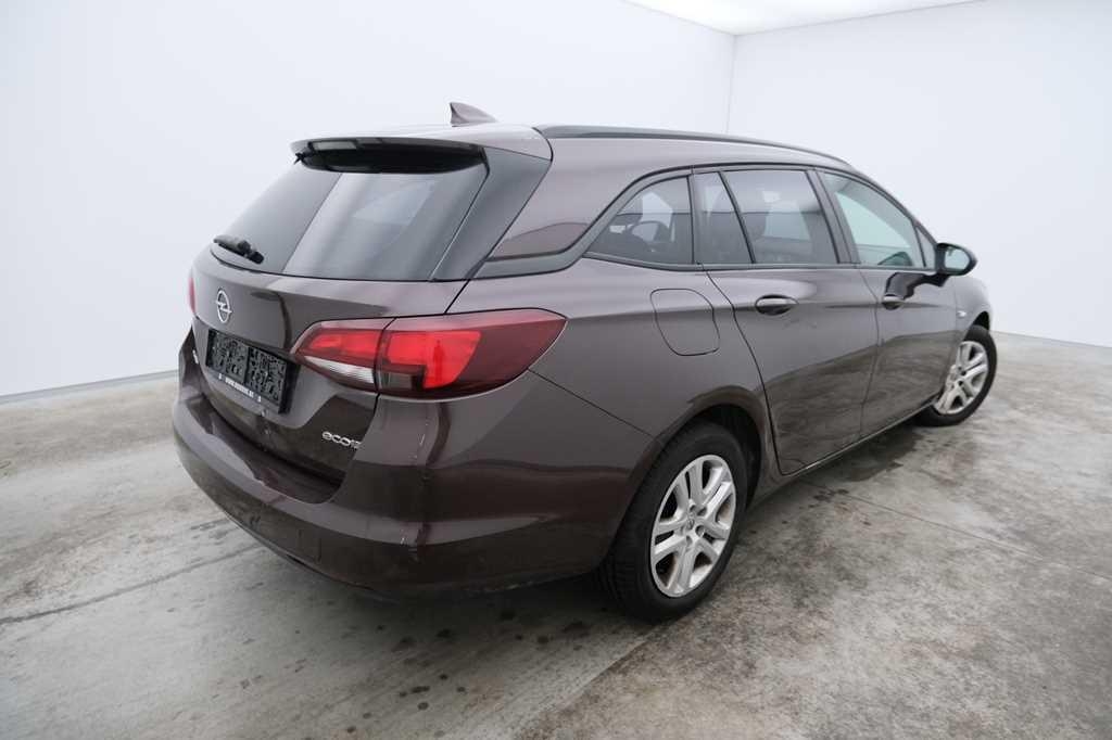 Opel Astra Sports Tourer 2017 фото 3