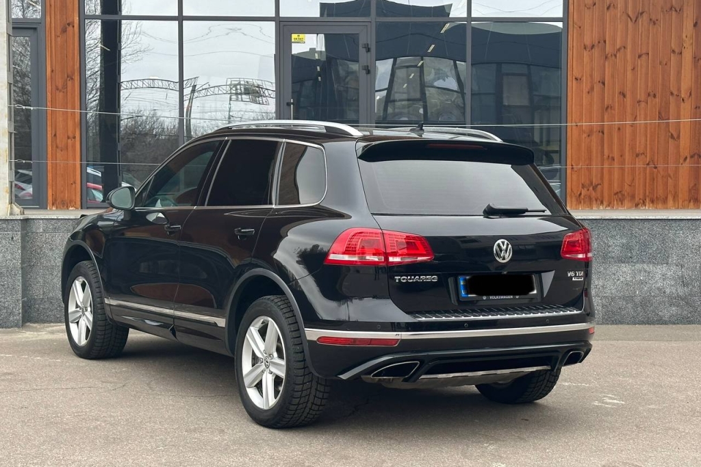 Volkswagen Touareg R-line 2015 фото 3