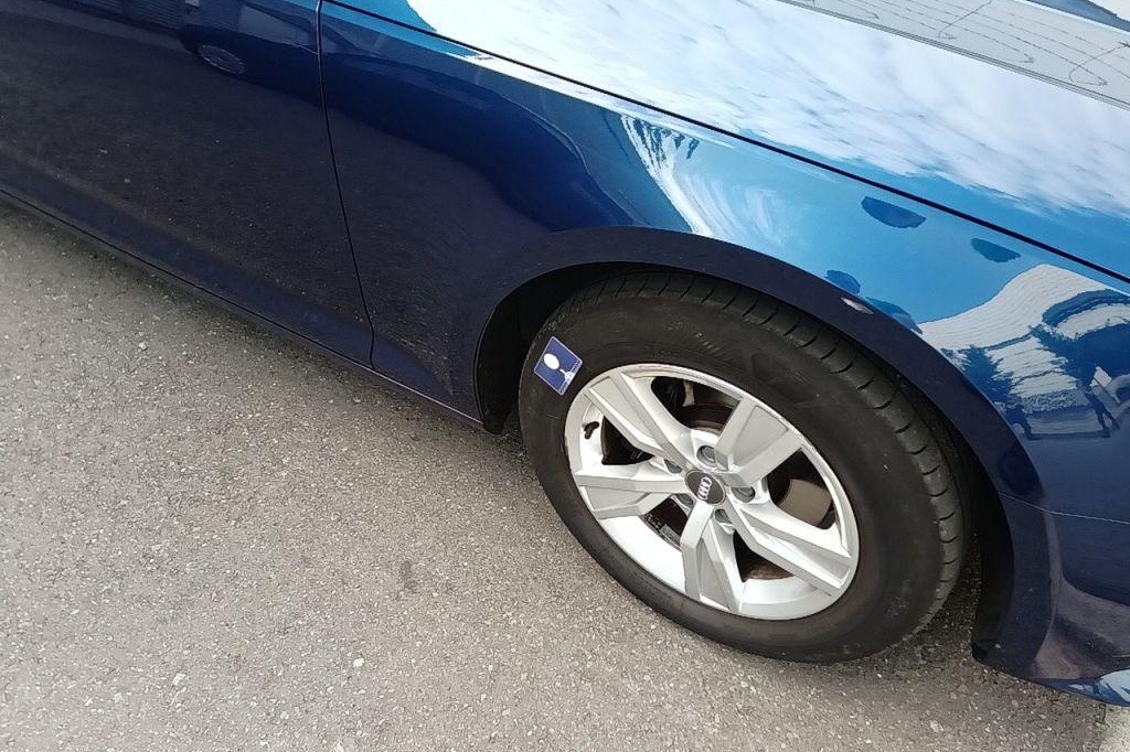 Audi A4 2017 фото 17