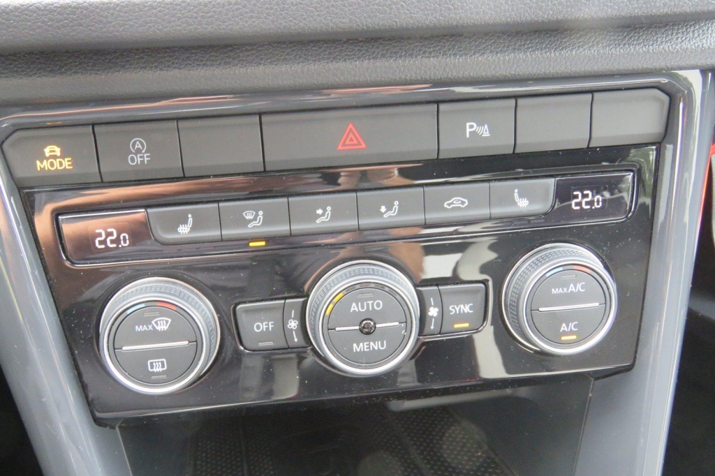 Volkswagen T-Roc 2019 photo 7