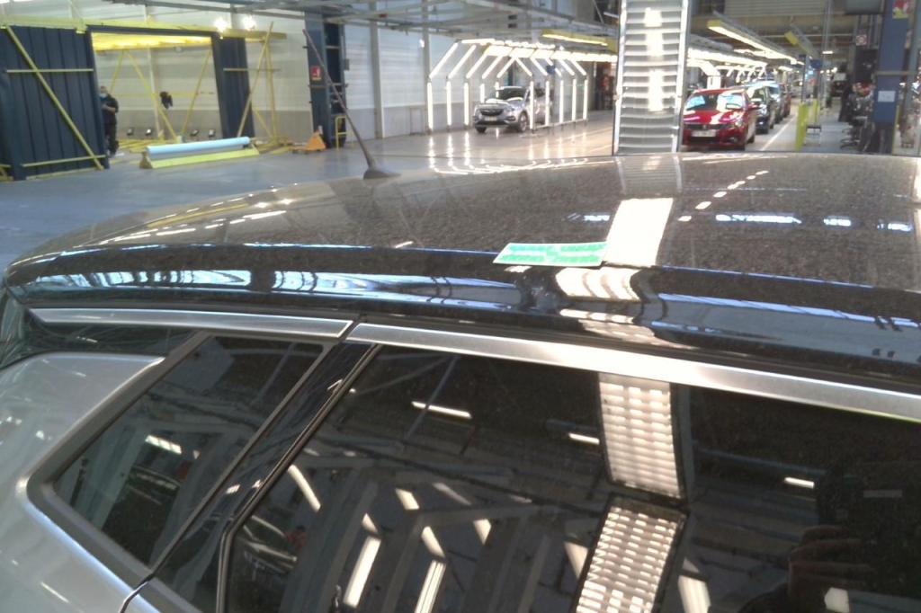 Opel Grandland X 2020 фото 10