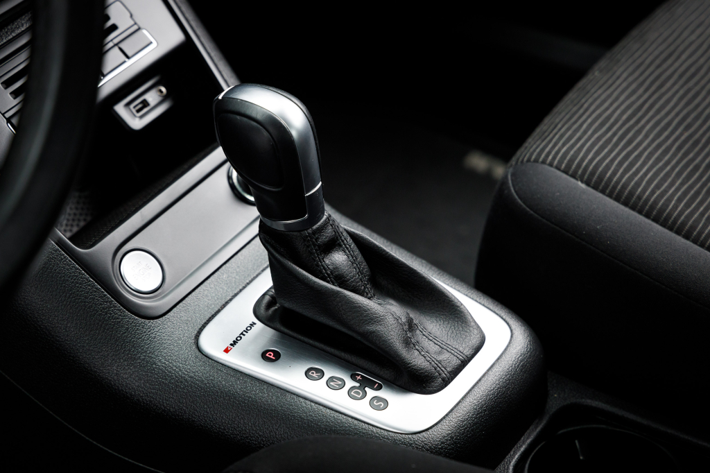 Volkswagen Tiguan S 2017 photo 17