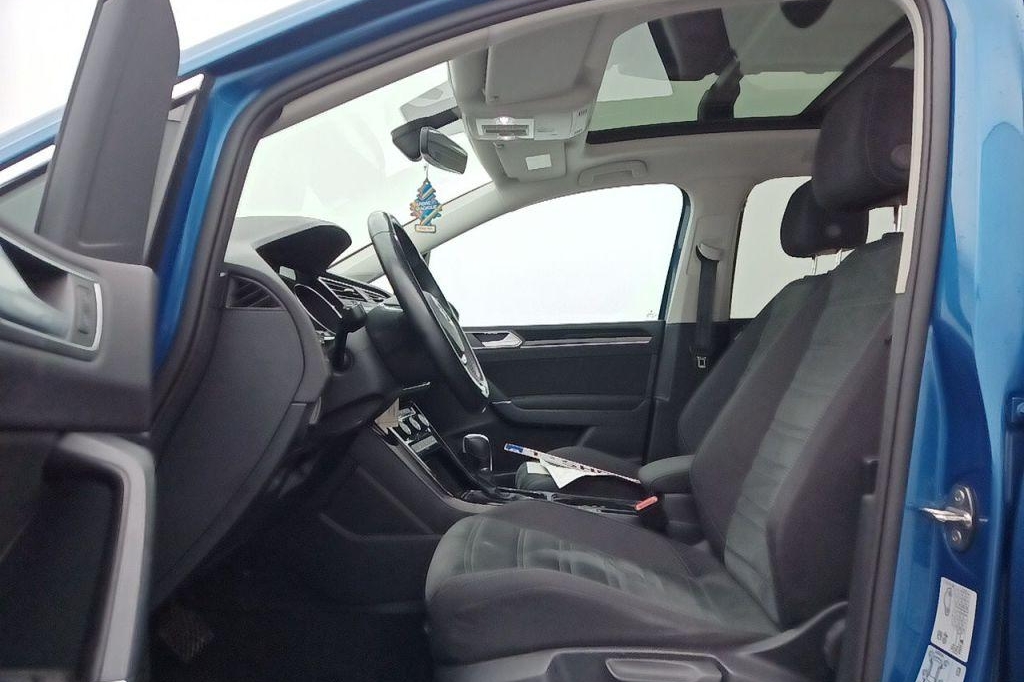 Volkswagen Touran 2017 фото 1