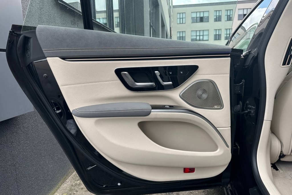 Mercedes-Benz EQS 500 2021 фото 14