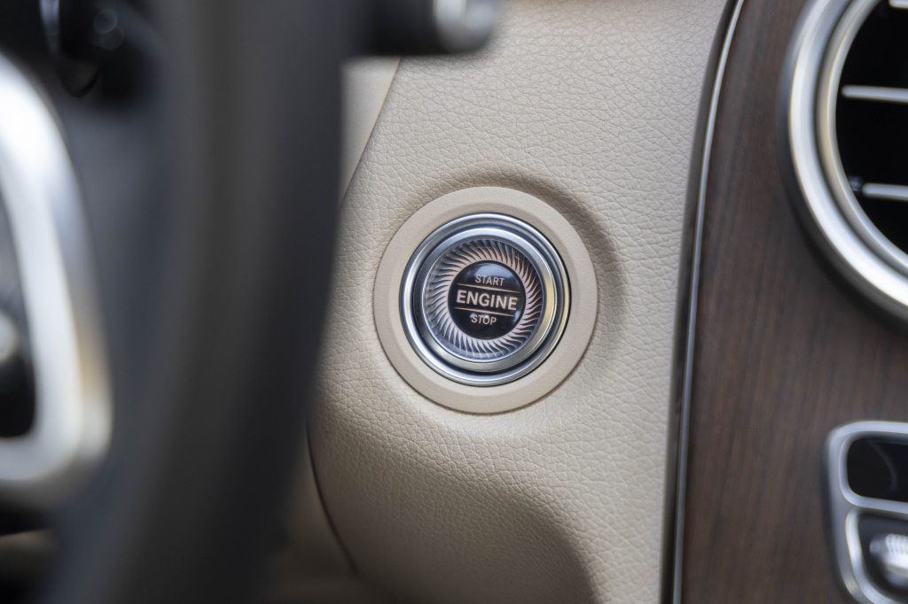 Mercedes-Benz C-Class C300 4Matic 2019 фото 52