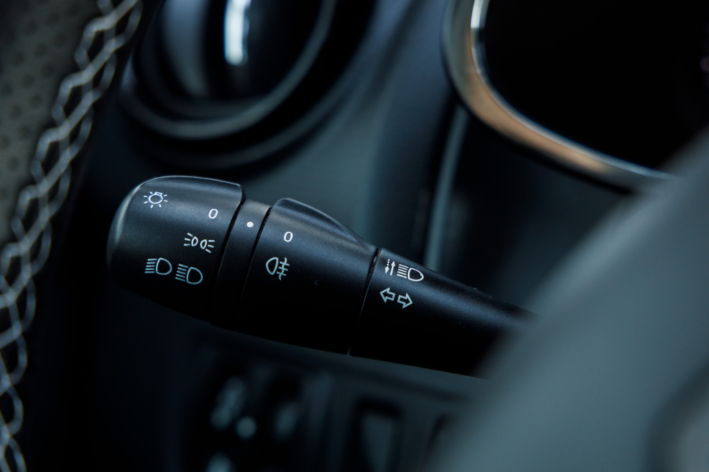 Renault Clio фото 11