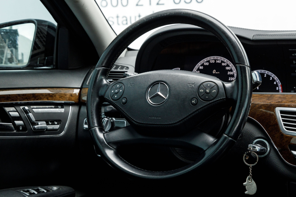 Mercedes-Benz S 350 CDI 2010 photo 14