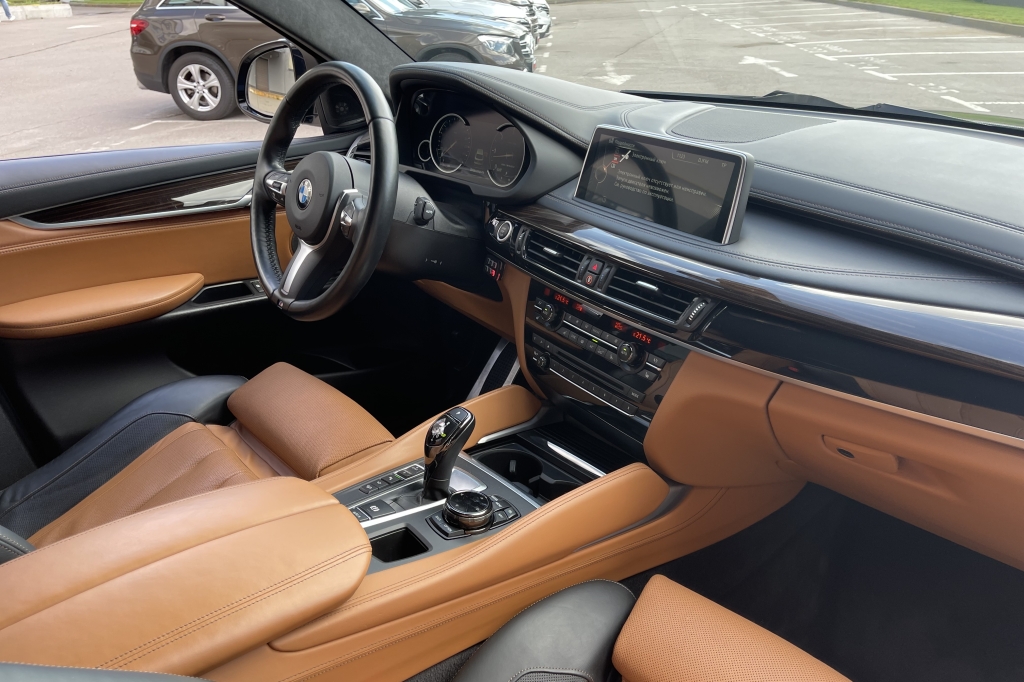 BMW X6 50D 2014 фото 7